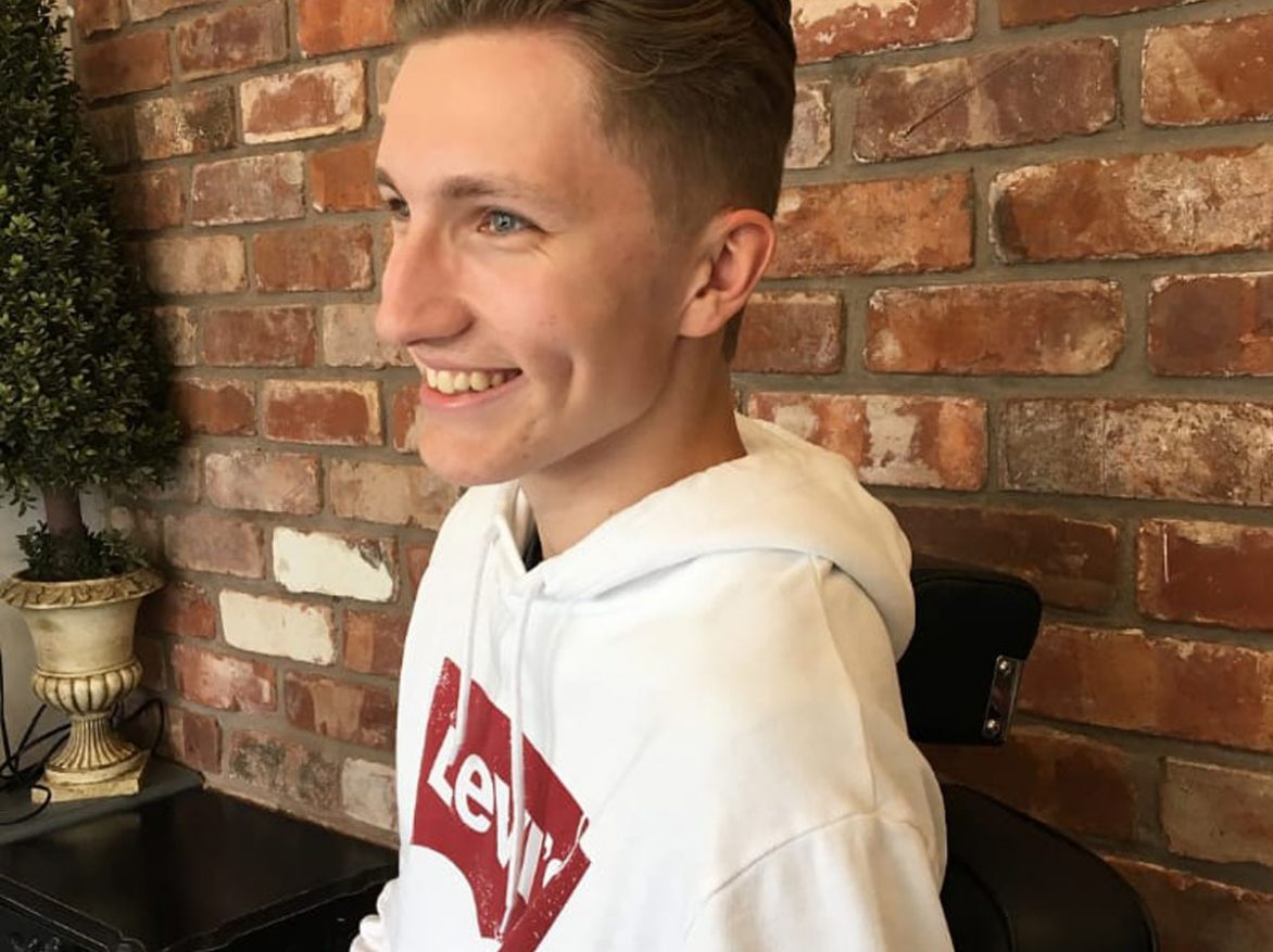 Gents 27 Drakes Haircutters